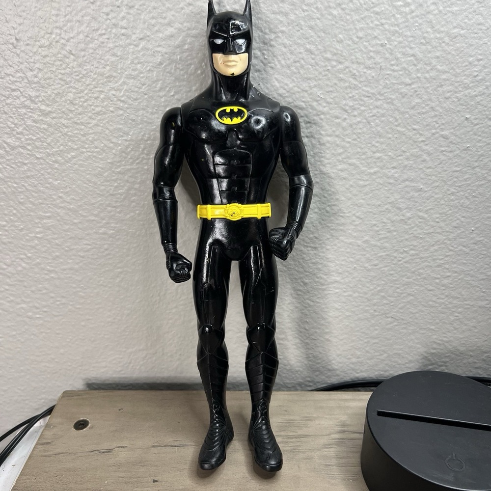1991 Vintage Batman 11" Figure DC Comics Black Hamilton: See Photos